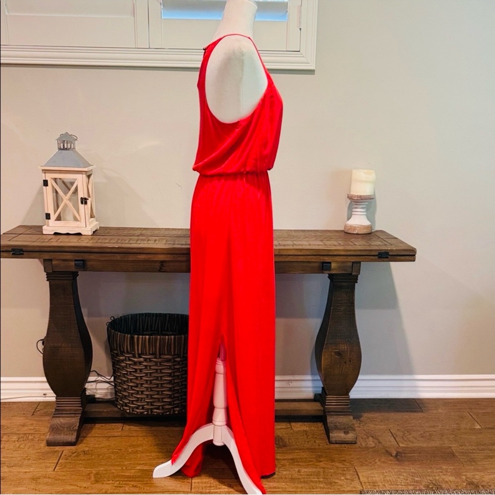 Bella Luxx Vibrant Red Maxi Dress - Picture 3 of 8